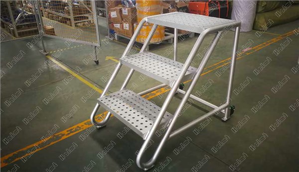 Aluminum Access Step