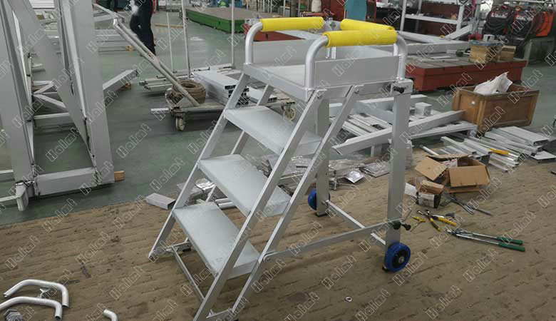 Industrial Aluminum folding Ladder